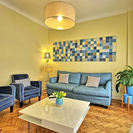 아파트 Almirante 2 Four Bedrooms 리스본
