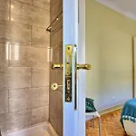 Almirante 2 Four Bedrooms Διαμέρισμα Lisboa